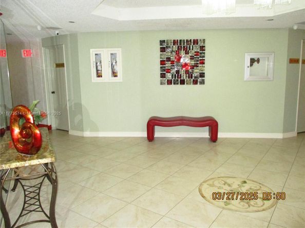1300 Saint Charles Pl PH6, Pembroke Pines FL 33026
