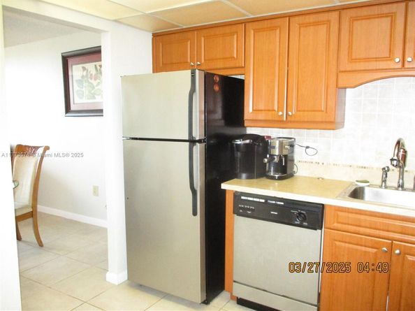 1300 Saint Charles Pl PH6, Pembroke Pines FL 33026