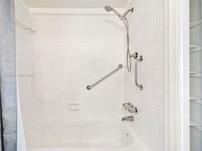 4851 NW 21st St 512, Lauderhill FL 33313