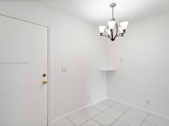 4851 NW 21st St 512, Lauderhill FL 33313