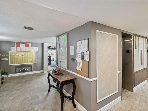 4851 NW 21st St 512, Lauderhill FL 33313