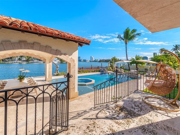49 Palm Ave, Miami Beach FL 33139