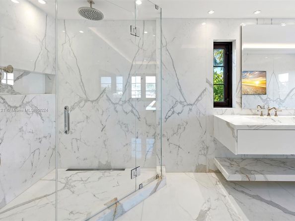 49 Palm Ave, Miami Beach FL 33139
