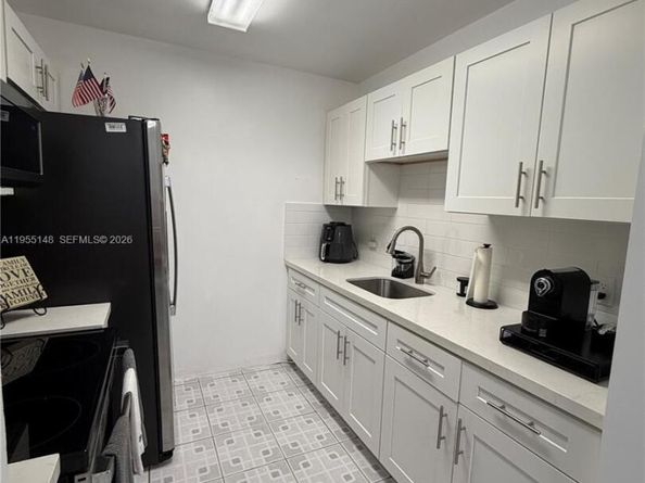 200 SW 132nd Way 109L, Pembroke Pines FL 33027