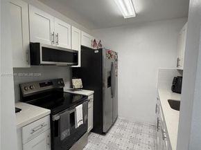 200 SW 132nd Way 109L, Pembroke Pines FL 33027