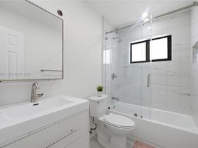 7491 Raleigh St, Hollywood FL 33024