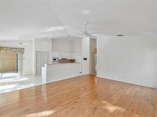 840 NW 132nd Ave, Sunrise FL 33325