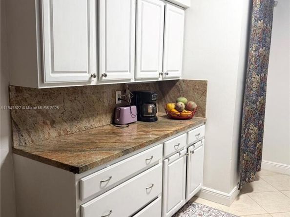 800 SW 26th Ct, Fort Lauderdale FL 33315