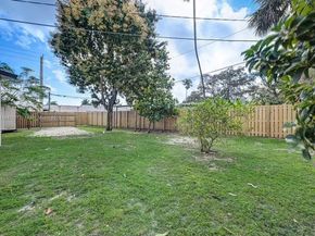 800 SW 26th Ct, Fort Lauderdale FL 33315