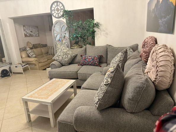 800 SW 26th Ct, Fort Lauderdale FL 33315