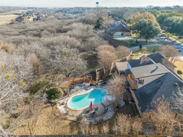 10124  Wandering Way Street , Benbrook Texas 76126