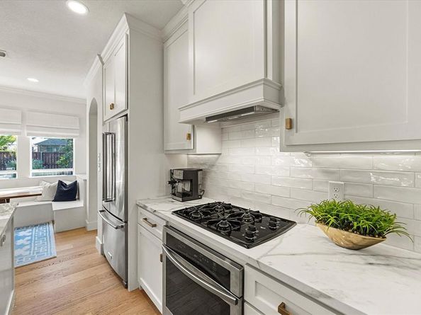 1020  Mont Cascades Drive , Rockwall Texas 75087