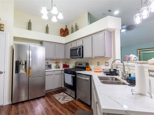 5202  Wyndham Court , Garland Texas 75043