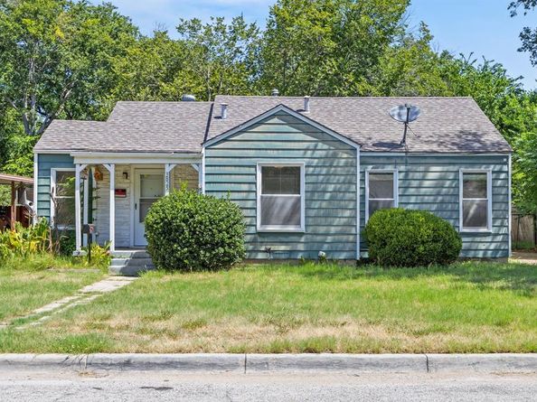 3825  Rusty Dell  , Fort Worth Texas 76111