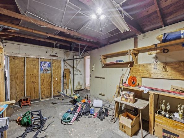 3825  Rusty Dell  , Fort Worth Texas 76111