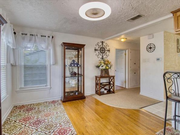 1224  Marion Avenue , Fort Worth Texas 76104