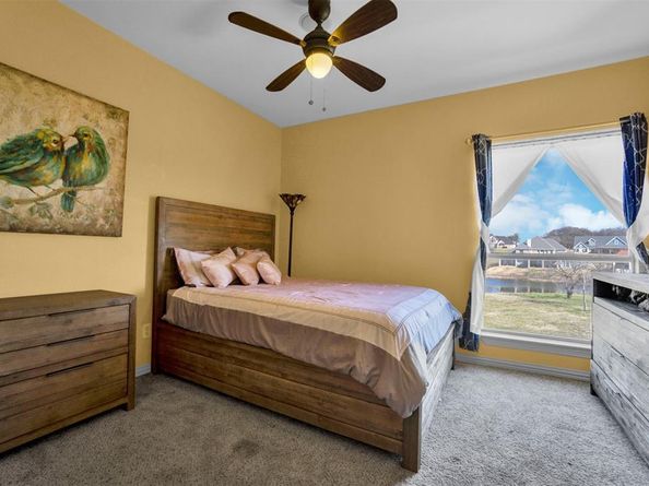411  Breezeway Court , Cedar Hill Texas 75104