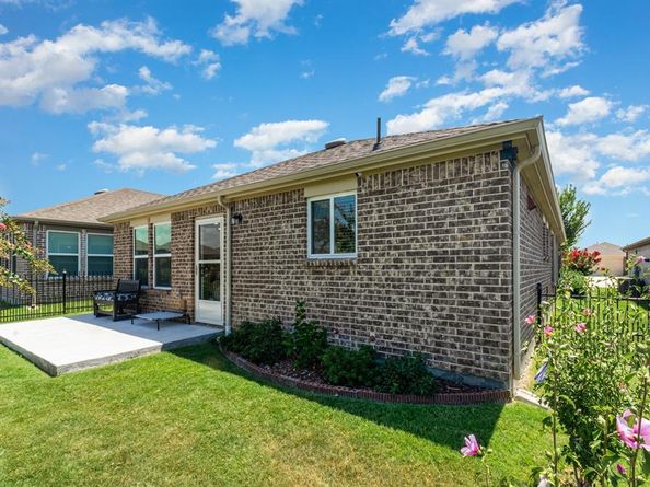 1255  Freedom Lane , Little Elm Texas 76227