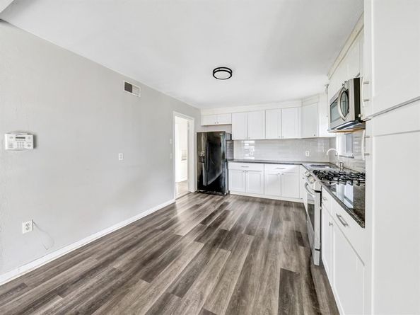 13439  Challaburton  , Farmers Branch Texas 75234