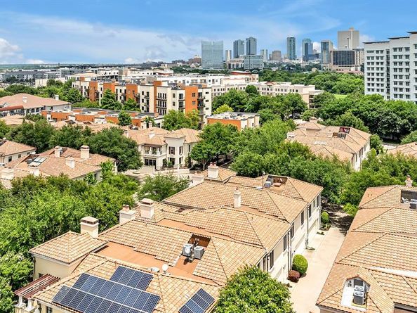 2705  Museum Way , Fort Worth Texas 76107