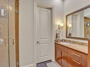 2705  Museum Way , Fort Worth Texas 76107