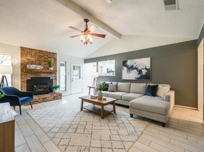 1304  Midbury Court , Arlington Texas 76015