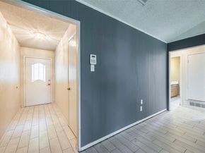 1304  Midbury Court , Arlington Texas 76015