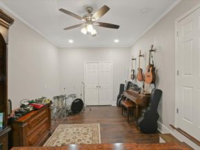 106  Nichols Street , Irving Texas 75060