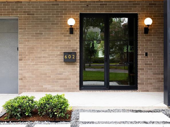 602  Coolair Drive , Dallas Texas 75218