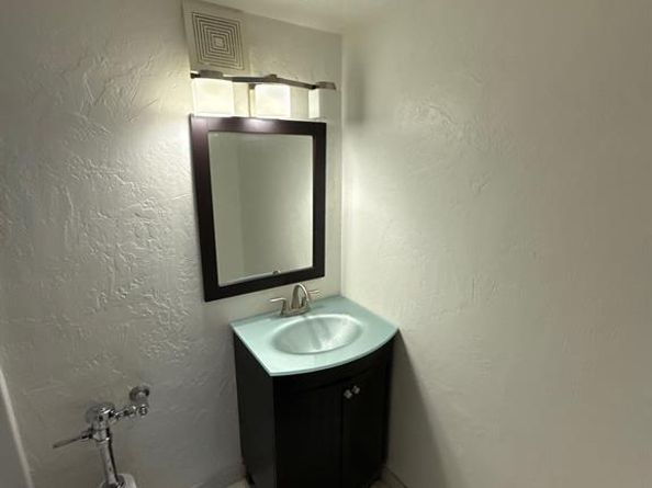 3883  Turtle Creek Boulevard  511, Dallas Texas 75219