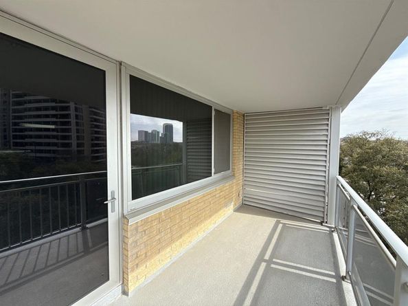 3883  Turtle Creek Boulevard  511, Dallas Texas 75219