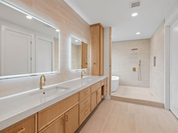 3868  Cortez Drive , Dallas Texas 75220