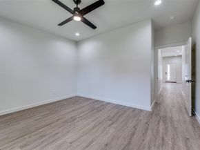 3324  Navaro Street , Dallas Texas 75212