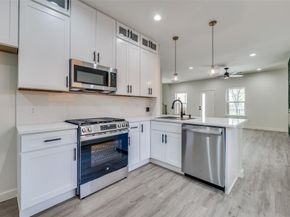 3324  Navaro Street , Dallas Texas 75212