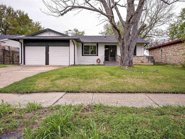 9521  Crestshire Drive , Dallas Texas 75227