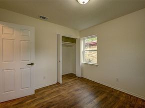 9521  Crestshire Drive , Dallas Texas 75227