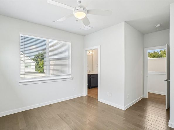 1268  Clifftop Lane , Dallas Texas 75208