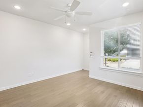 1268  Clifftop Lane , Dallas Texas 75208