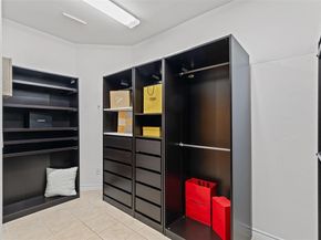 15759  Seabolt   44, Addison Texas 75001