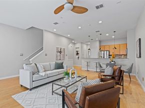 15759  Seabolt   44, Addison Texas 75001