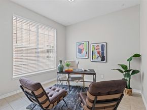 15759  Seabolt   44, Addison Texas 75001