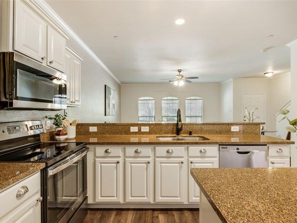 575 S Virginia Hills Drive  3004, McKinney Texas 75072