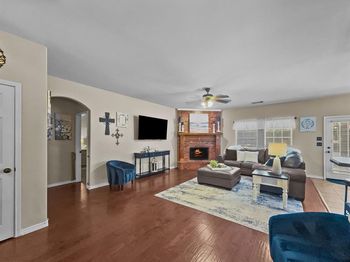 8600  La Quinta Lane 