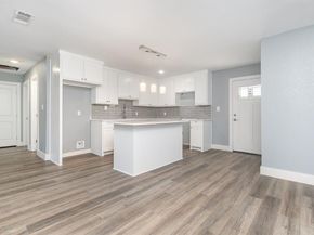 3828  Pacesetter Drive , Dallas Texas 75241