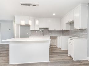 3828  Pacesetter Drive , Dallas Texas 75241