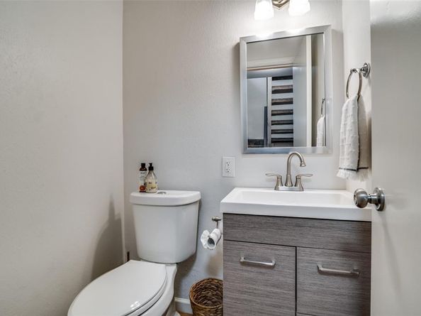 9707  Highland View Drive , Dallas Texas 75238