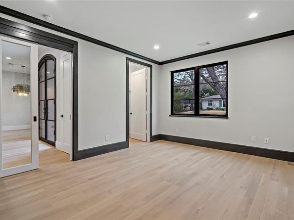 6716  Dalhart Lane , Dallas Texas 75214