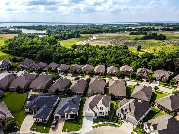 1430  Morris Crossing , Heath Texas 75126