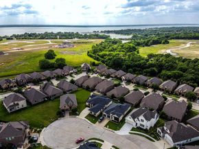 1430  Morris Crossing , Heath Texas 75126