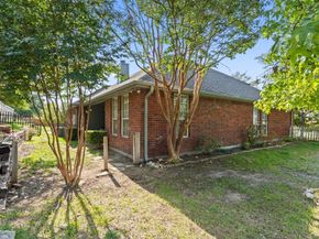 10173  Wandering Way Street , Benbrook Texas 76126